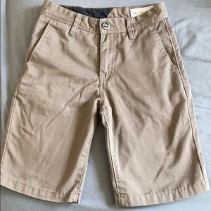 Boys Frickin Chino Shorts in Mushroom color